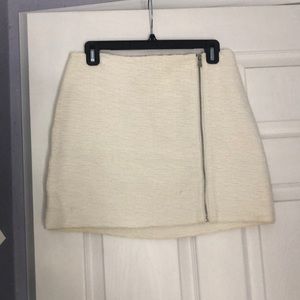 ecoté white cream zip up skirt size 8